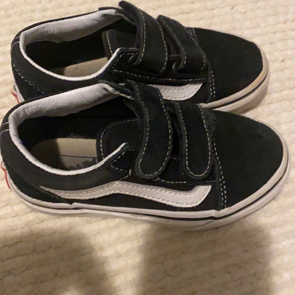 Size 10.5 toddler vans